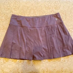 Women’s tennis skirt. EleVen by Venus Williams. Size L  built-in shorts.